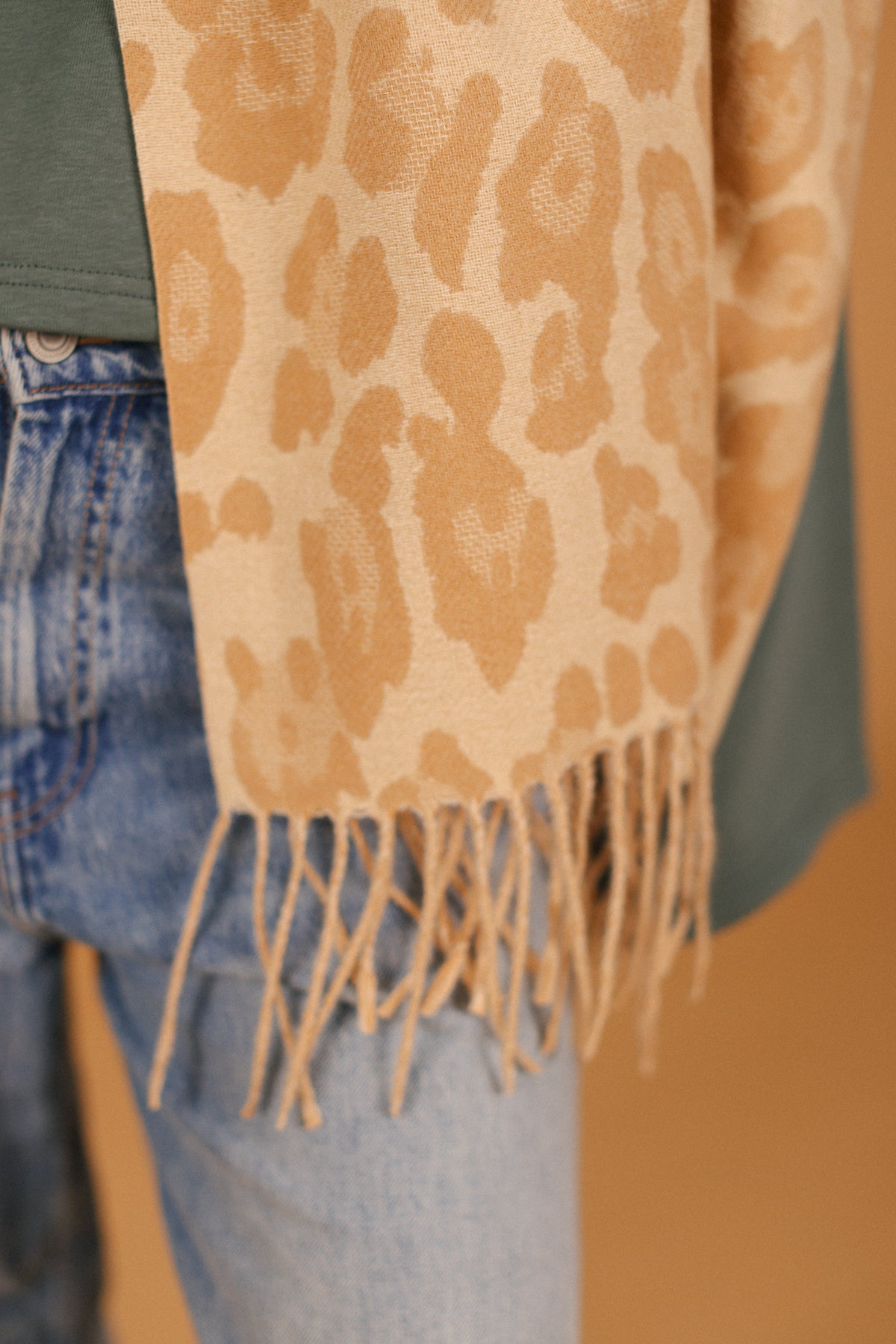 Scarf Yuna Beige Leo