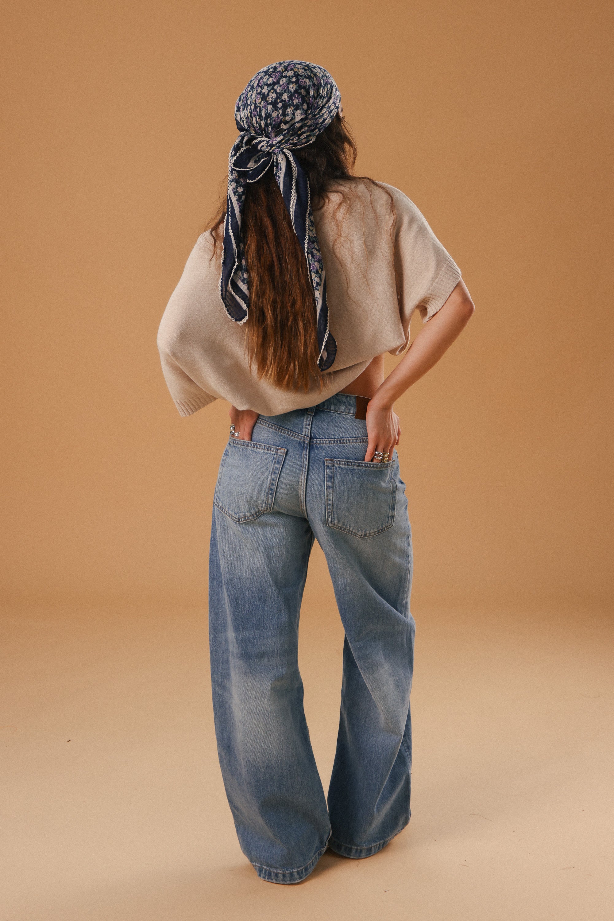 Shawl Whispering Lace Navy