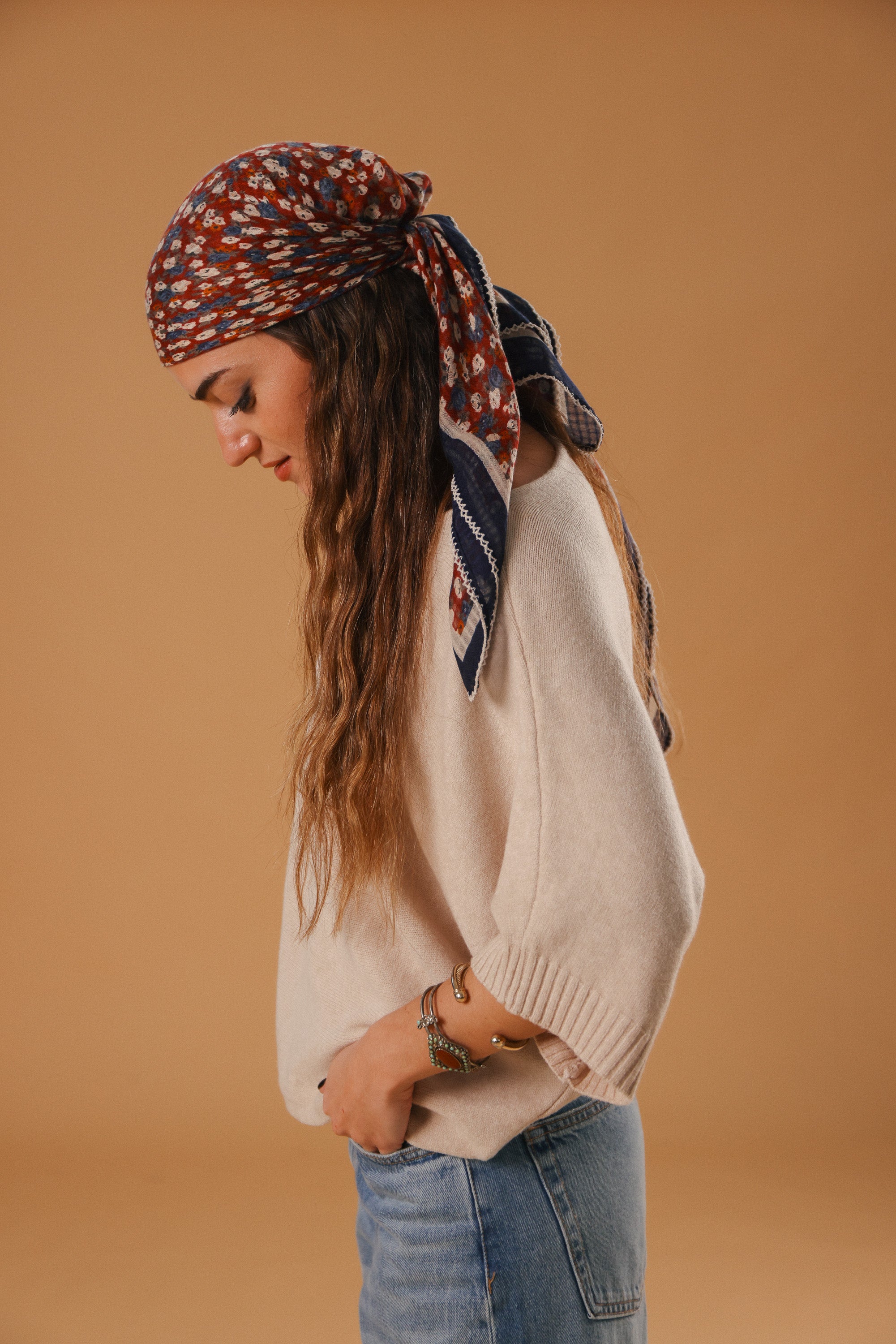 Shawl Whispering Lace Burgundy