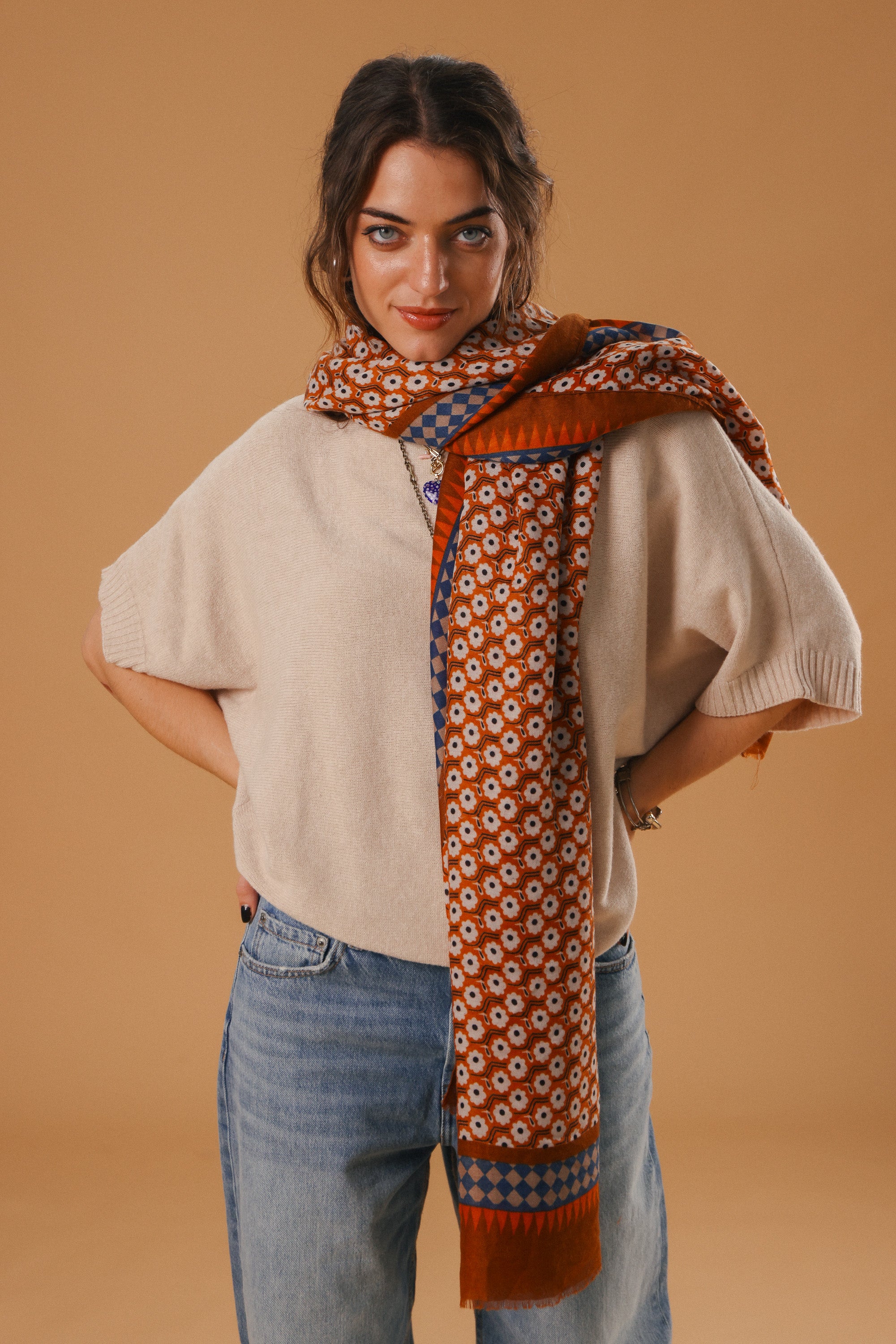 Shawl Daisies Terracotta