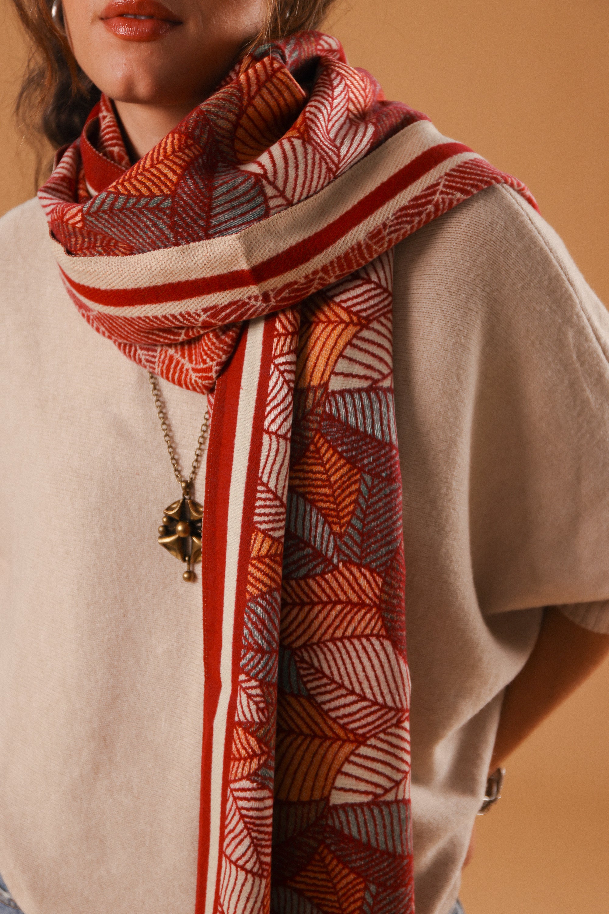 Scarf Autumn Leaves Raspberry