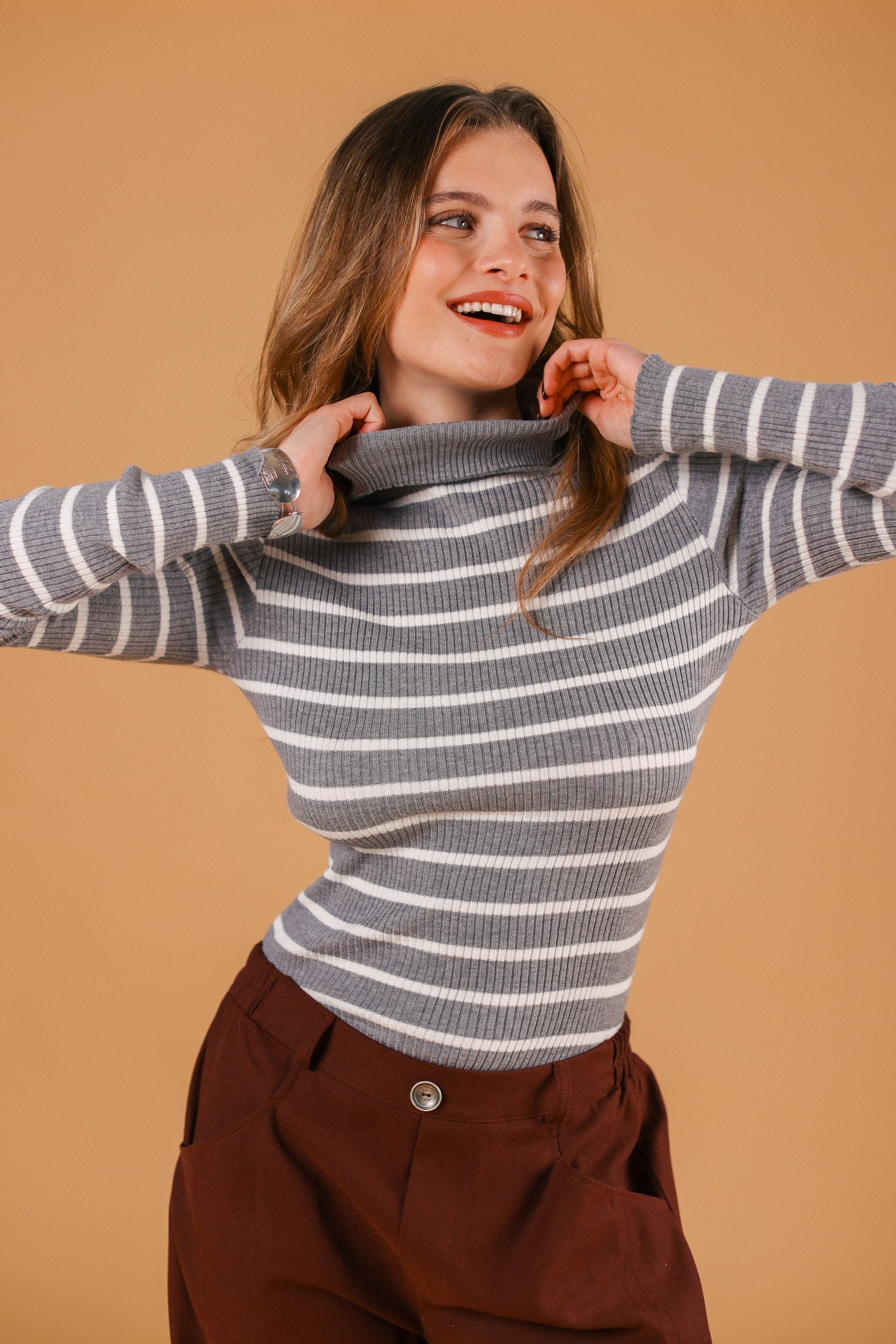 Knit Top Jesap Grey Stripes