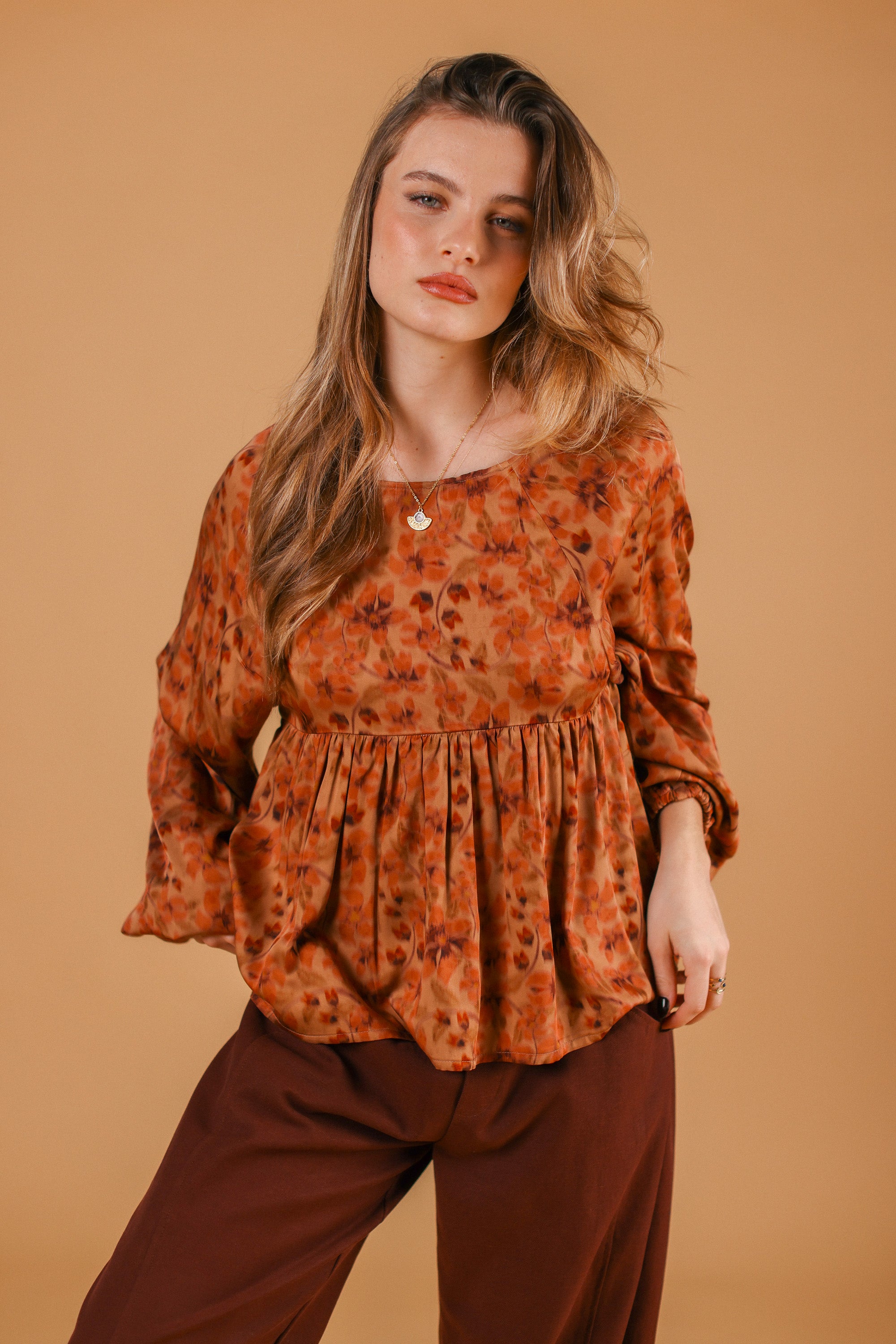 Top Rae Terracotta flowers