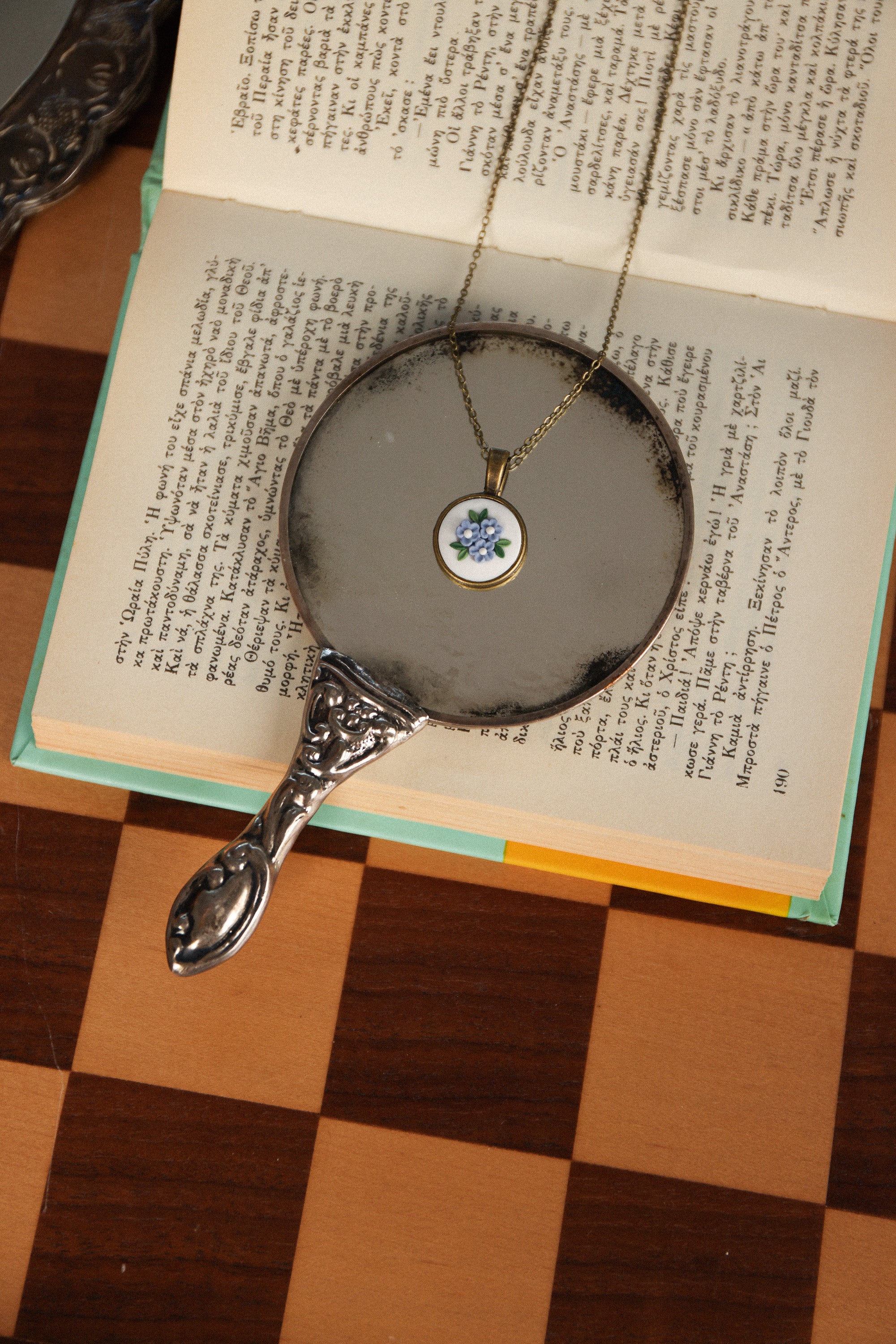 Necklace Blossoms Light Blue