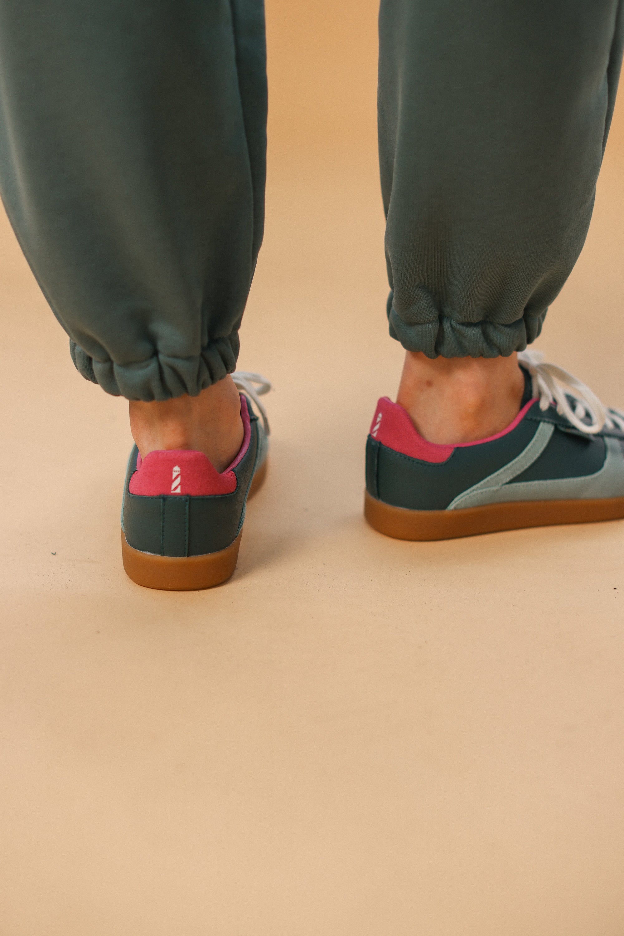 Sneakers Mantra Aqua