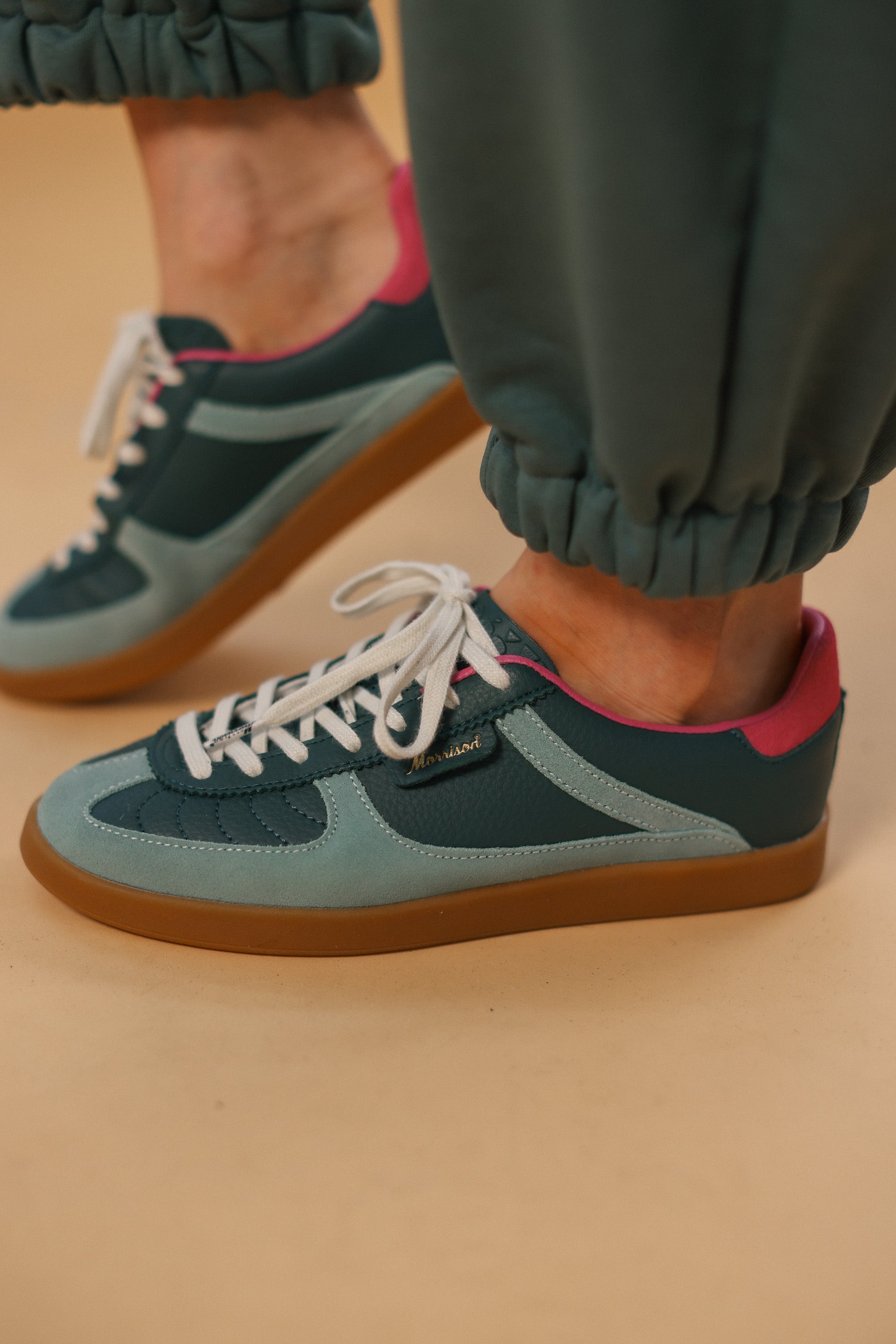 Sneakers Mantra Aqua