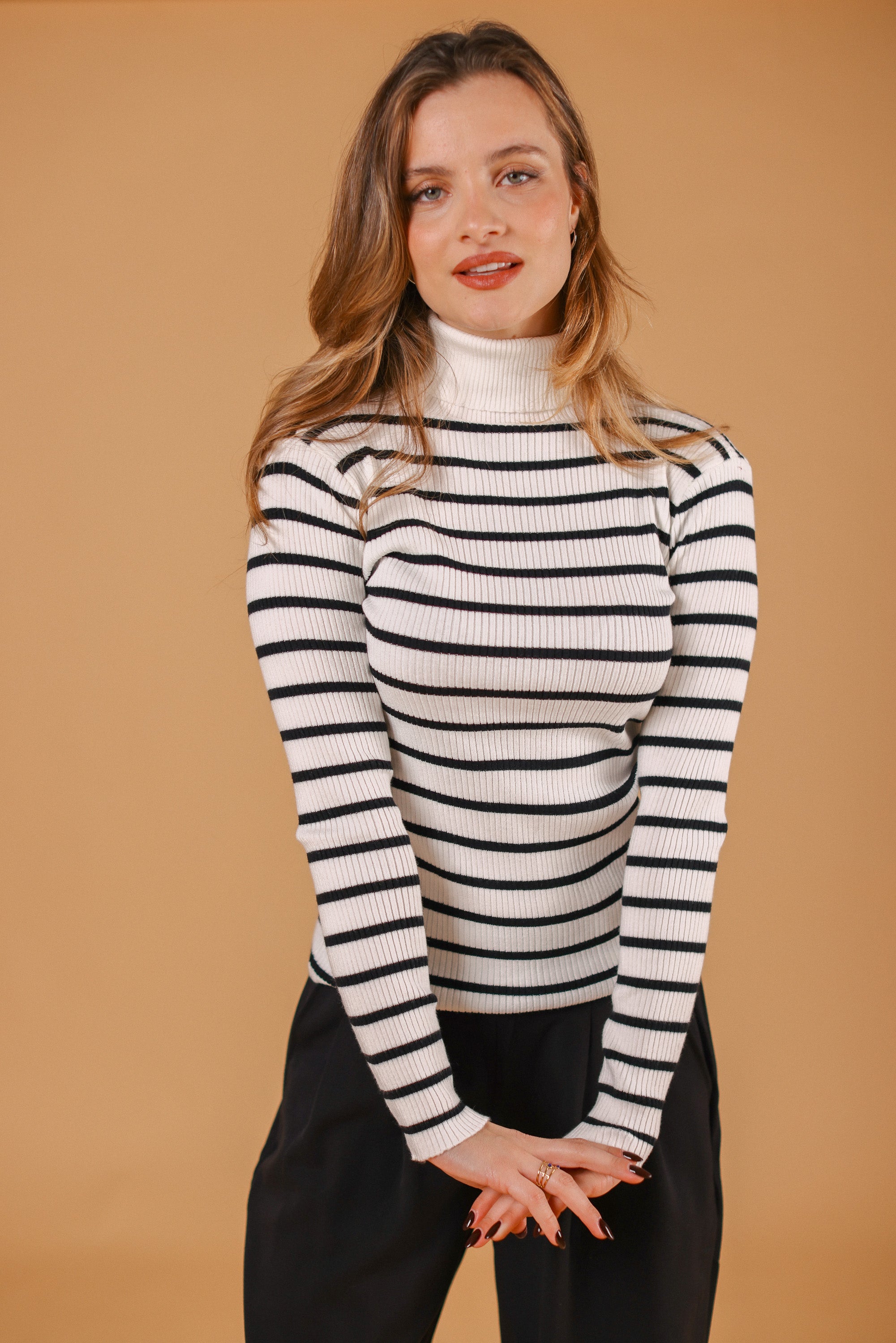 Knit Top Jesap Cream Stripes