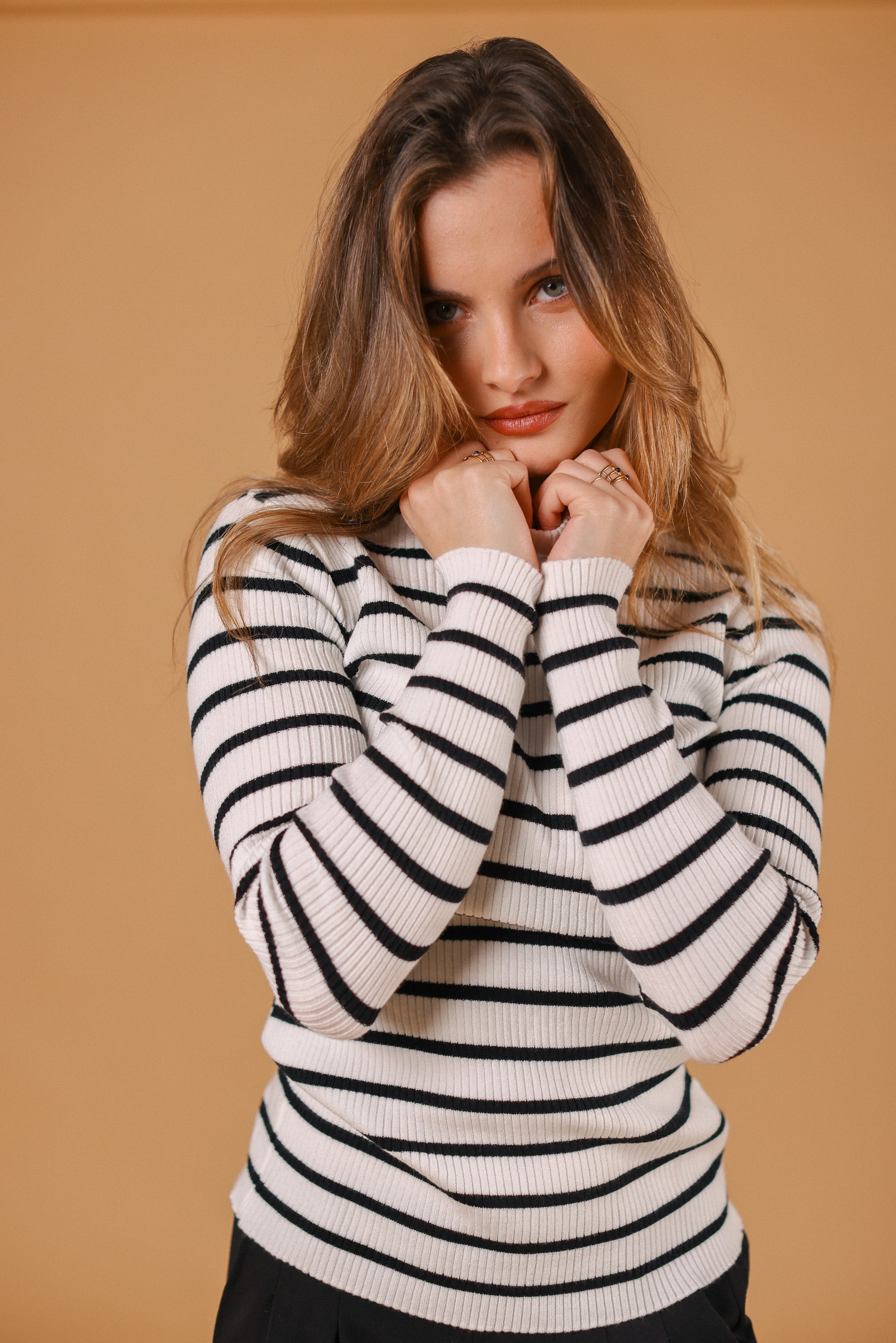 Knit Top Jesap Cream Stripes