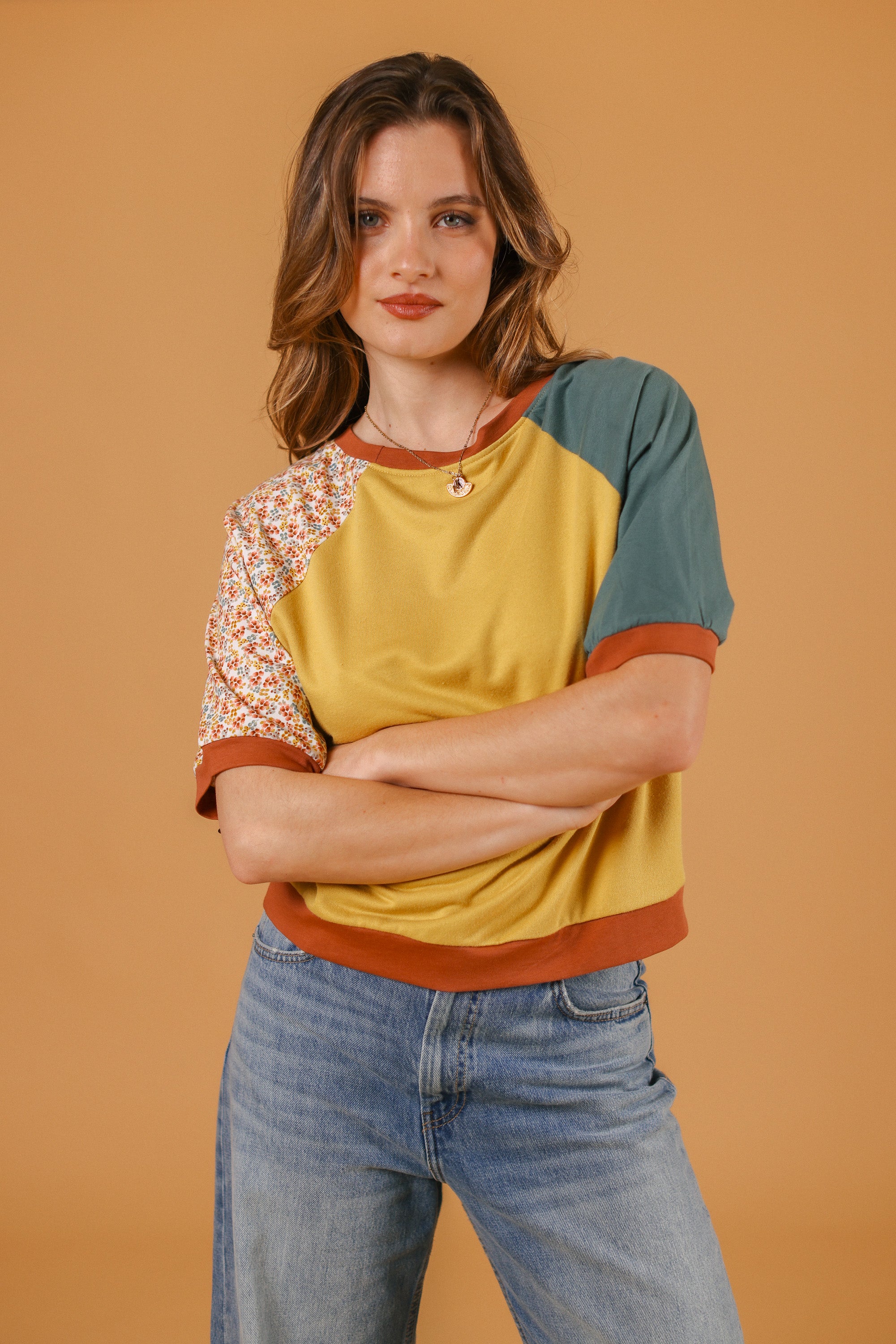 Top Emory Mustard Floral