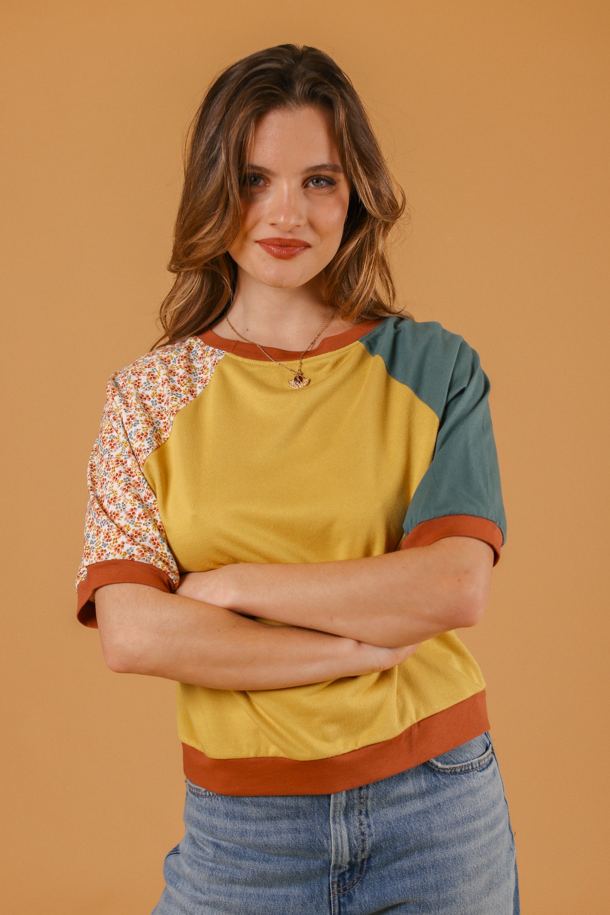 Top Emory Mustard Floral