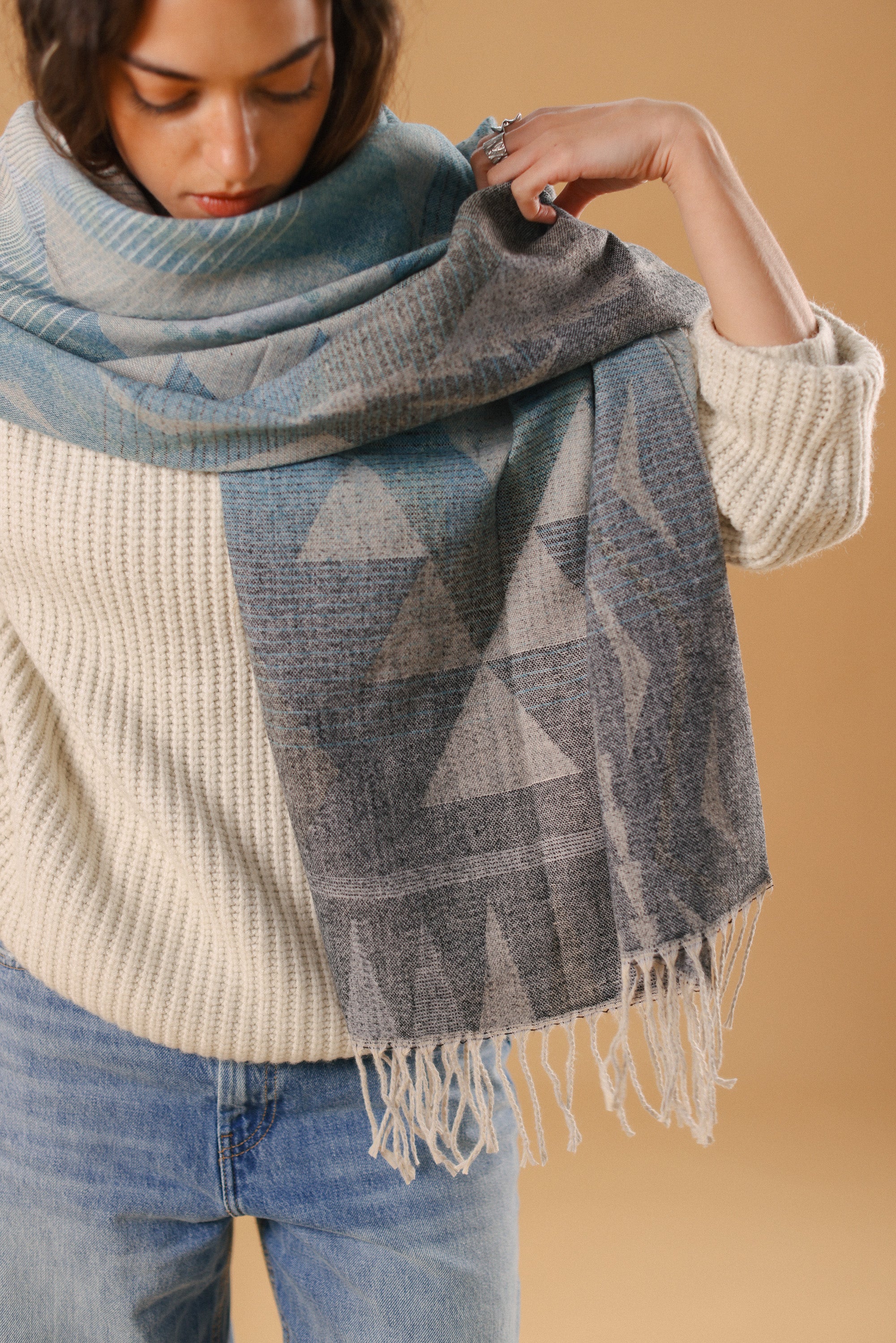 Scarf Auravine Petrol Grey