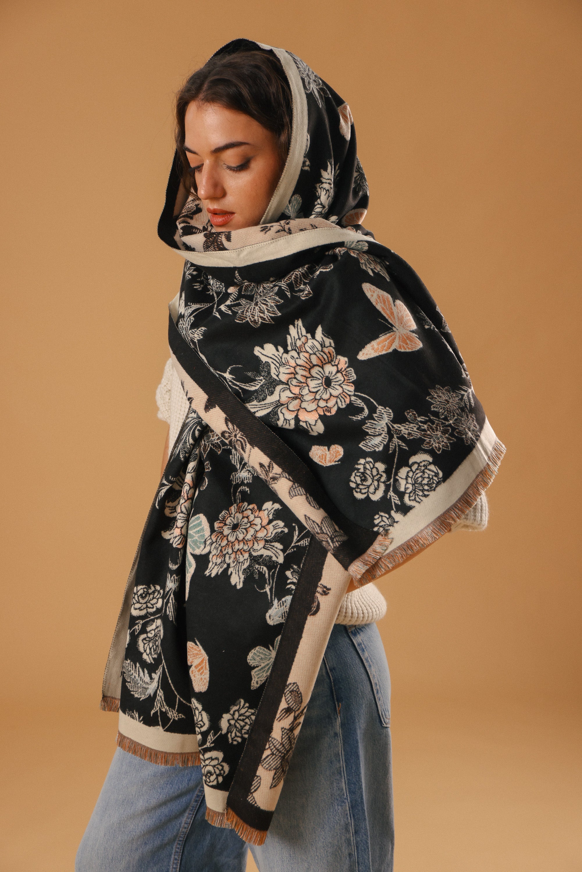 Scarf Butterflies & Flowers Black