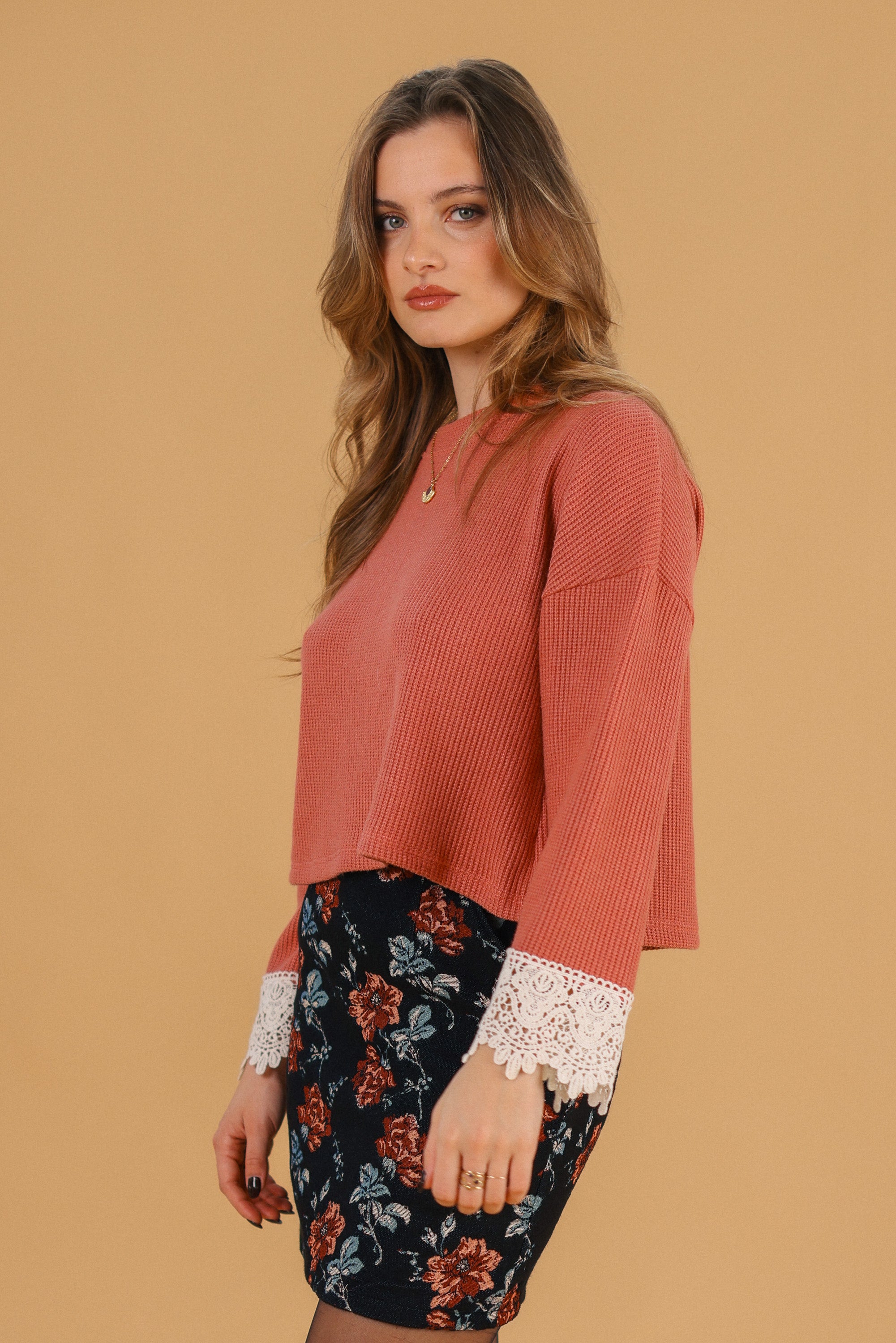 Sweater Teagan Peach Lace