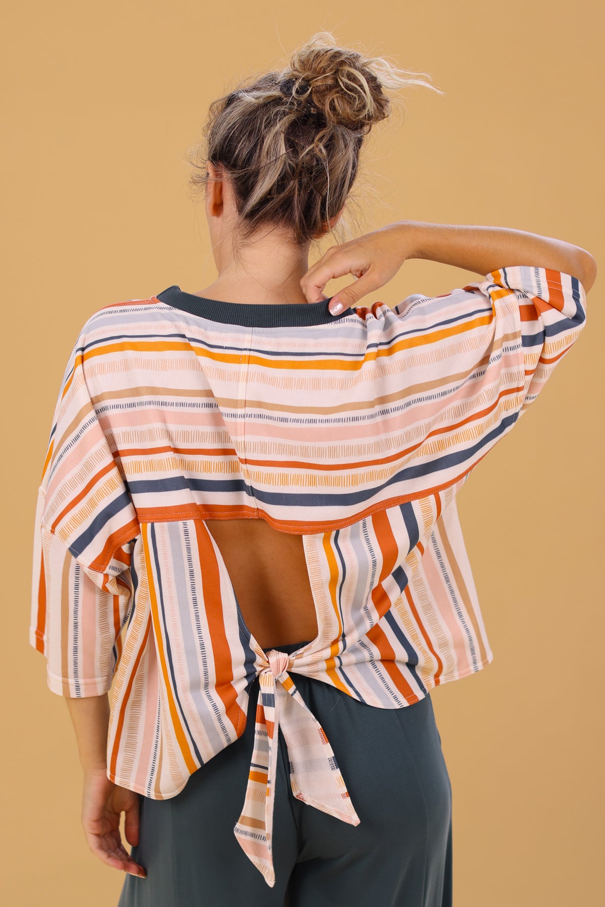 Sweater Lori Colorful Stripes
