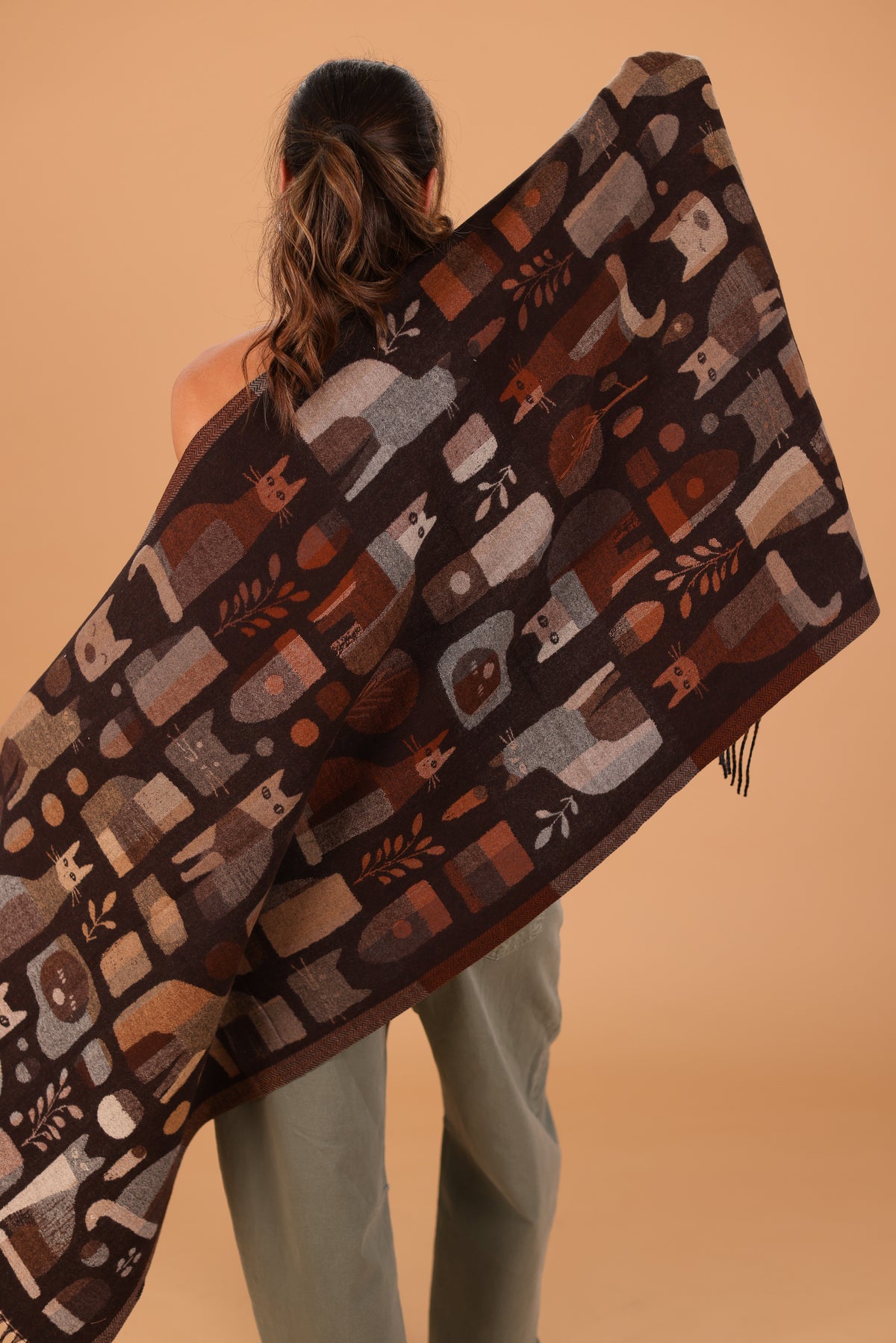 Scarf Mino Brown