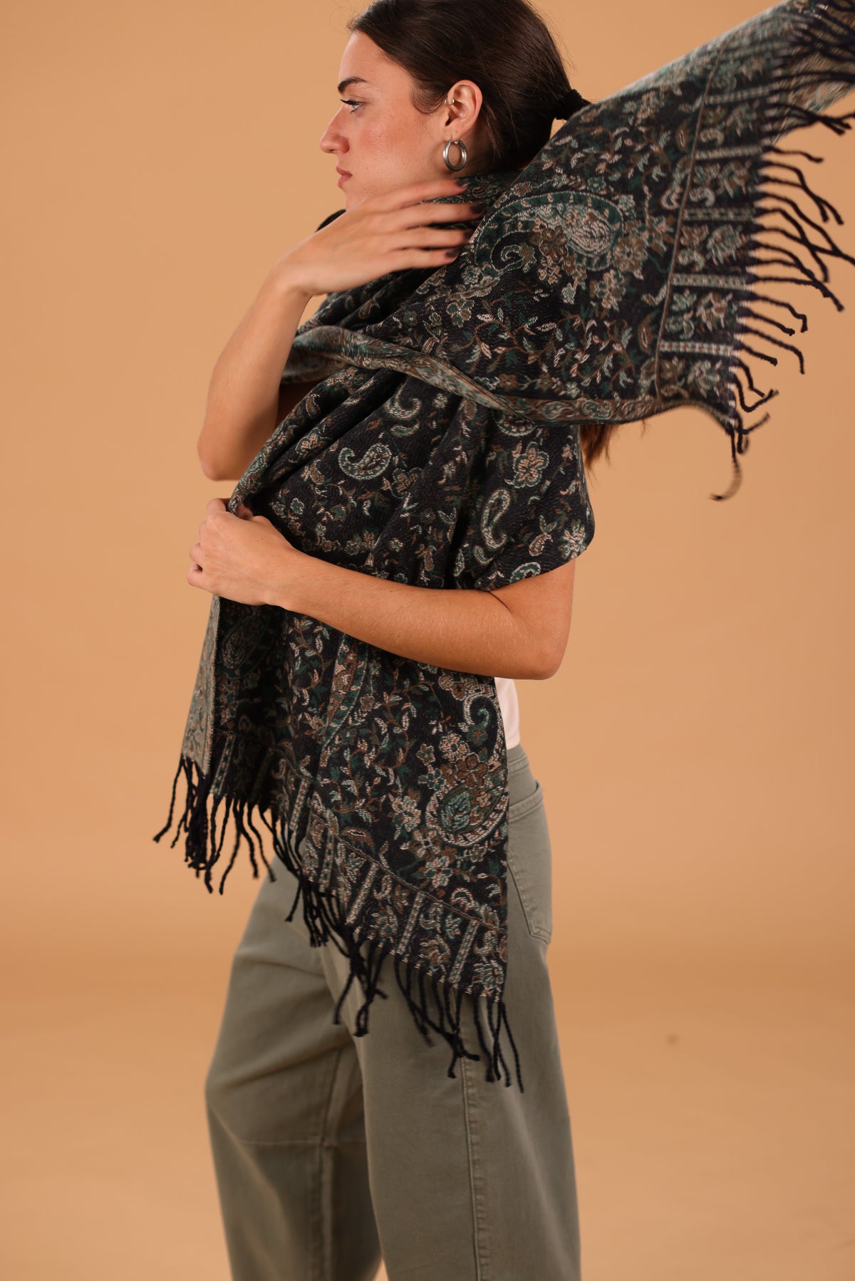 Scarf Salem Green