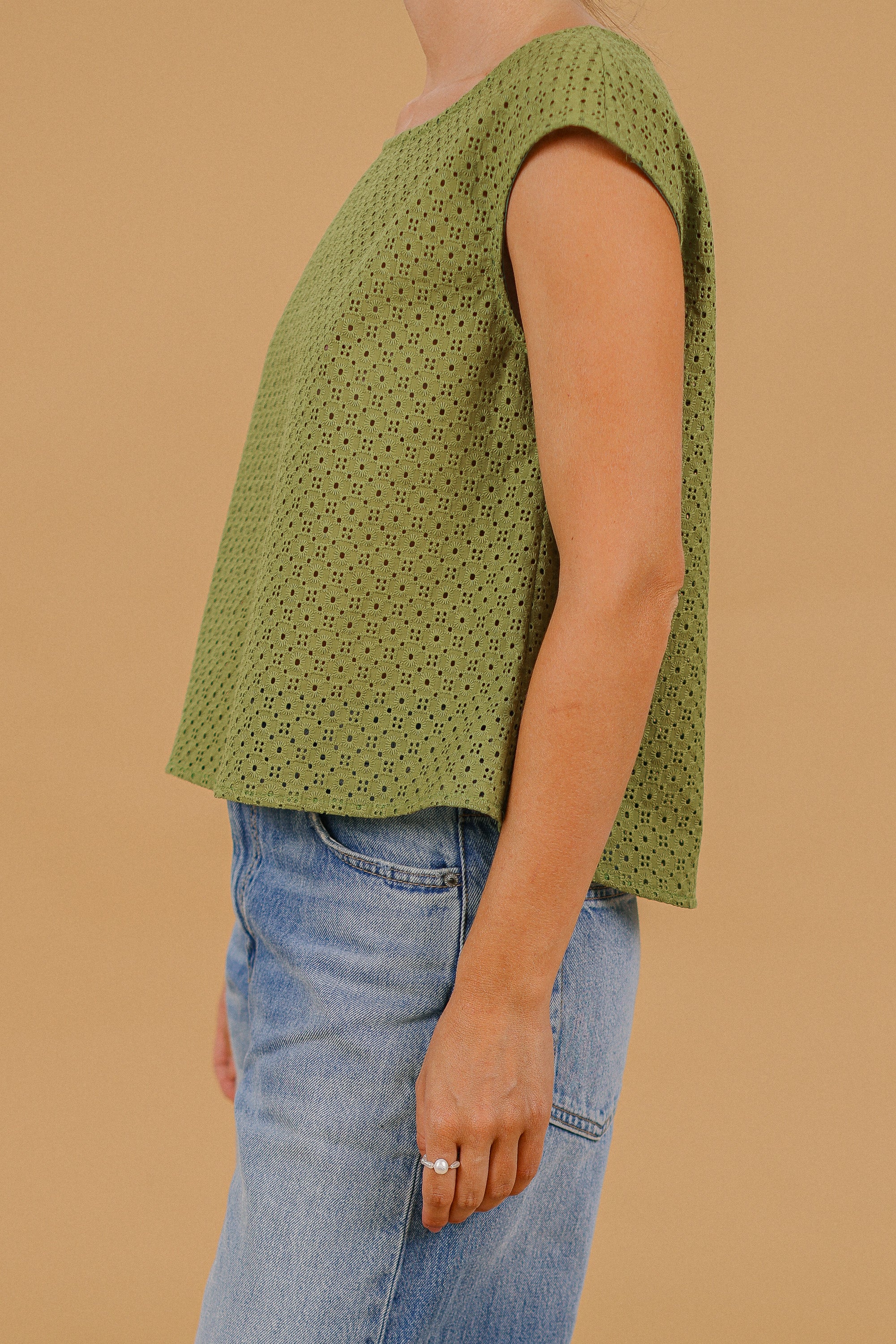 Top Alimona Green