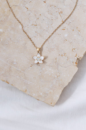 Necklace White Floret White