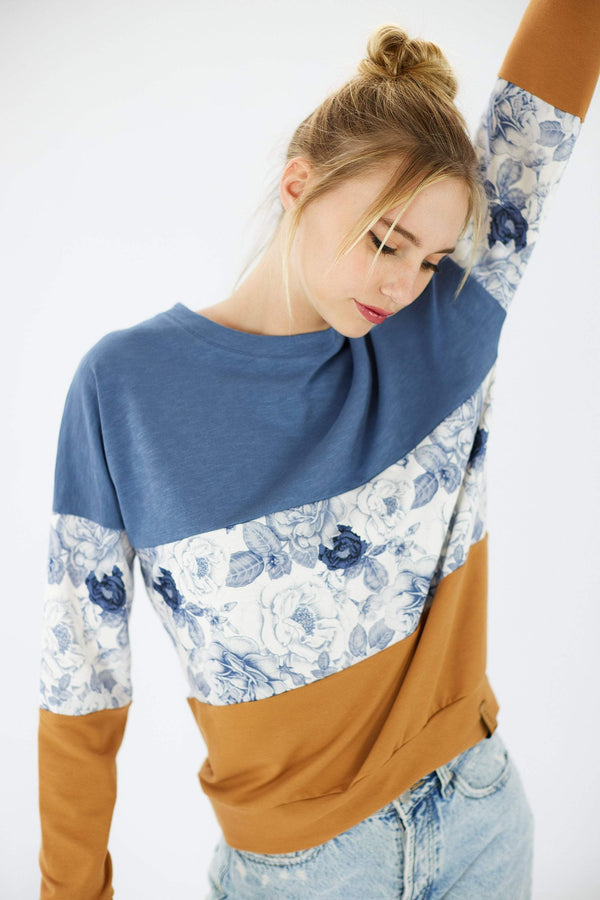 Sweater Mia Blue Shrub Rose